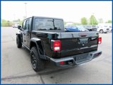 Certified 2021 Jeep Gladiator Willys image 5