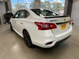 Used 2018 Nissan Sentra SR image 3
