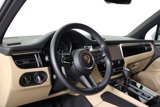 Certified 2025 Porsche Macan image 4
