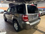 Used 2010 Ford Escape XLT image 4