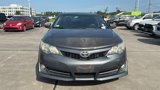 Used 2014 Toyota Camry SE image 2
