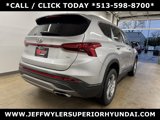 Used 2021 Hyundai Santa Fe SE image 3