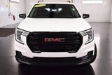 Used 2024 GMC Terrain SLE image 2