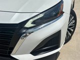 Used 2023 Nissan Altima 2.5 SV image 3