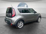 Used 2015 Kia Soul + image 3