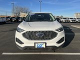 Used 2023 Ford Edge SE image 3