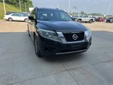 Used 2014 Nissan Pathfinder SV image 2