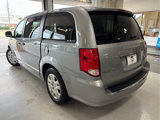 Used 2019 Dodge Grand Caravan SE image 4