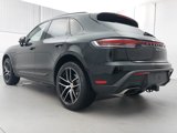 Used 2025 Porsche Macan image 3