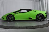 Used 2023 Lamborghini Huracan EVO image 3