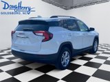Used 2022 GMC Terrain SLE w/ Driver Convenience Package image 5