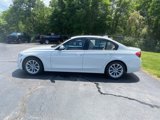 Used 2018 BMW 320i Sedan image 2