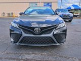 Used 2018 Toyota Camry SE image 2