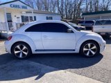 Used 2013 Volkswagen Beetle 2.0T image 2