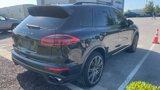 Used 2017 Porsche Cayenne S image 5
