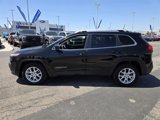 Used 2018 Jeep Cherokee Latitude Plus w/ Cold Weather Group image 4