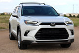 Used 2024 Toyota Grand Highlander AWD image 3