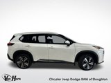 Used 2022 Nissan Rogue SL image 2