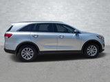 Used 2018 Kia Sorento LX image 4