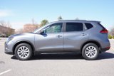 Used 2017 Nissan Rogue SV w/ SV Premium Package image 6