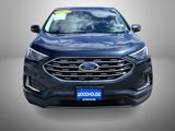 Used 2022 Ford Edge Titanium image 2