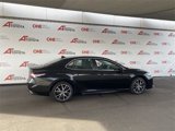 Certified 2021 Toyota Camry SE image 4