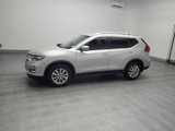 Used 2017 Nissan Rogue SV image 2