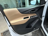 Used 2022 Chevrolet Equinox Premier image 3