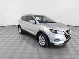 Used 2022 Nissan Rogue Sport SV image 2