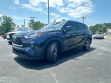 Used 2020 Toyota Highlander XLE image 2