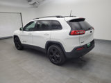 Used 2017 Jeep Cherokee Limited image 3