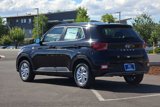 New 2025 Hyundai Venue SE image 5