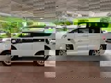 Used 2022 Chrysler Voyager LX image 6