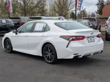 Used 2021 Toyota Camry SE image 3