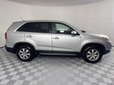 Used 2013 Kia Sorento LX image 4