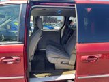 Used 2007 Chrysler Town & Country Touring image 2