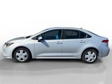 Used 2022 Toyota Corolla LE image 2