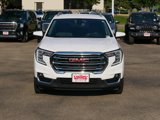 Used 2022 GMC Terrain SLT w/ Tech Package image 2