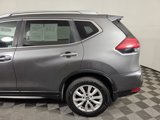 Used 2017 Nissan Rogue SV image 4