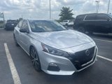 Used 2019 Nissan Altima 2.5 SR image 2