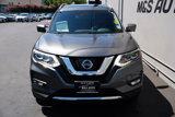 Used 2017 Nissan Rogue SL image 2