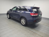 Used 2016 Kia Sorento LX image 3