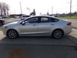 Used 2017 Ford Fusion SE image 6