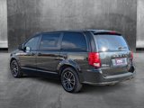Used 2017 Dodge Grand Caravan SE image 3