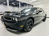 Used 2014 Dodge Challenger SXT image 3