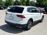 Used 2020 Volkswagen Tiguan SE w/ Panoramic Sunroof Package image 4