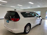 Used 2023 Chrysler Voyager LX image 5