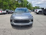 Used 2025 Buick Encore GX Sport Touring w/ Advanced Technology Package image 2