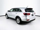Used 2019 Kia Sorento LX image 5