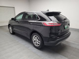 Used 2023 Ford Edge SEL image 5